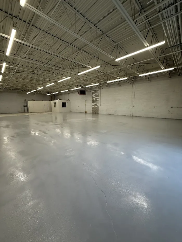 An empty unit before an install