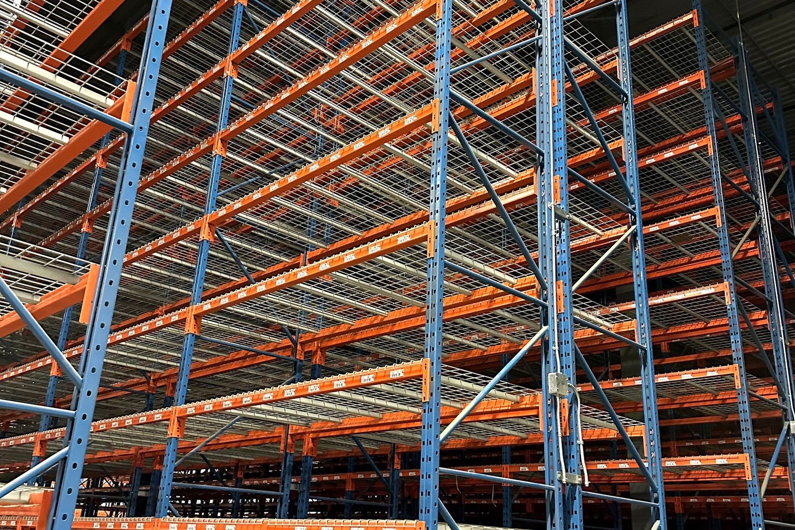 New selective pallet racking bays — 416 Industrial supply and install, GTA