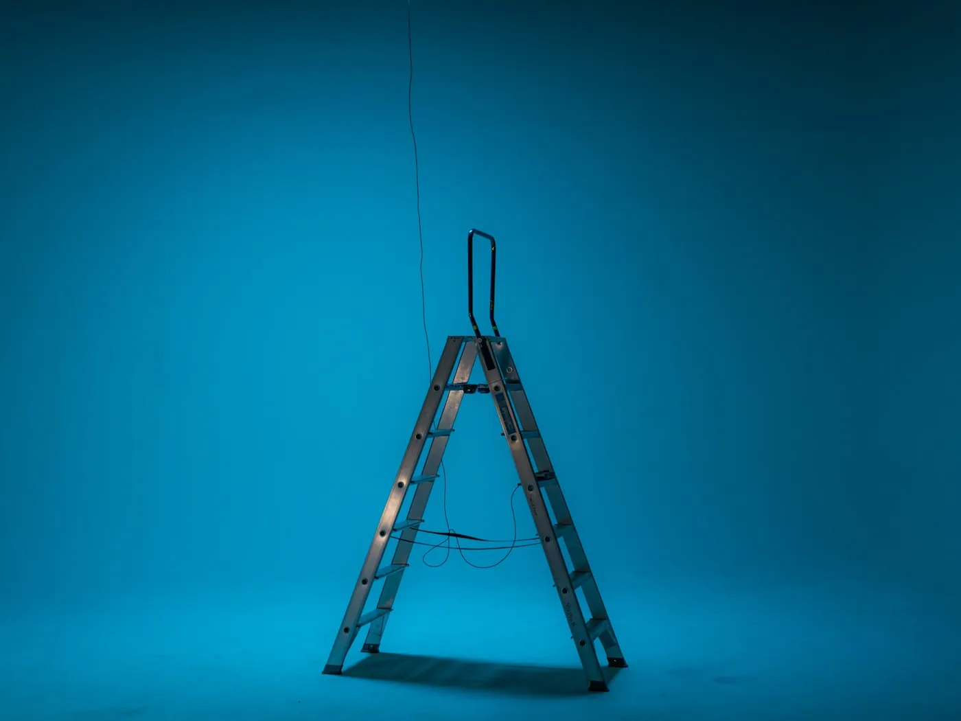 Aluminum step ladder, 6'